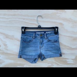 bullhead jean shorts